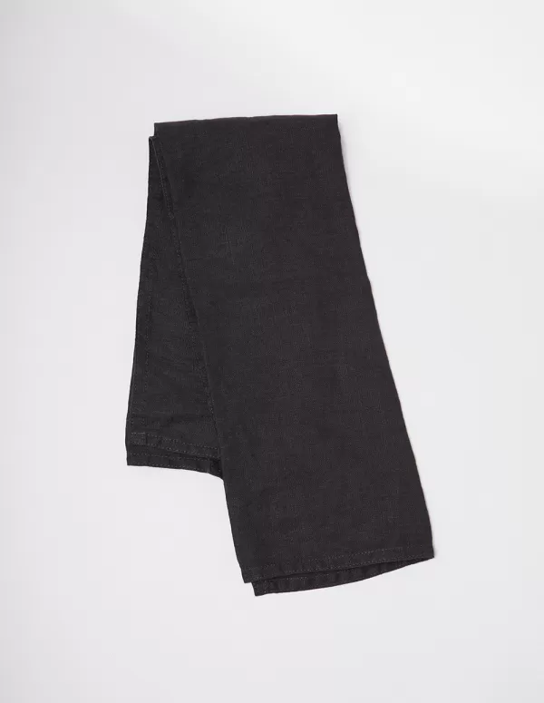 Noir Washed Linen Napkins - Image 3