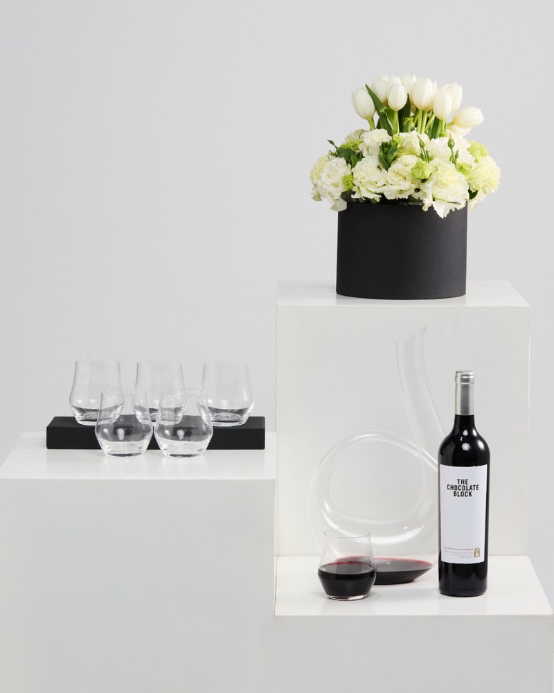THE CONNOISSEUR'S COLLECTION