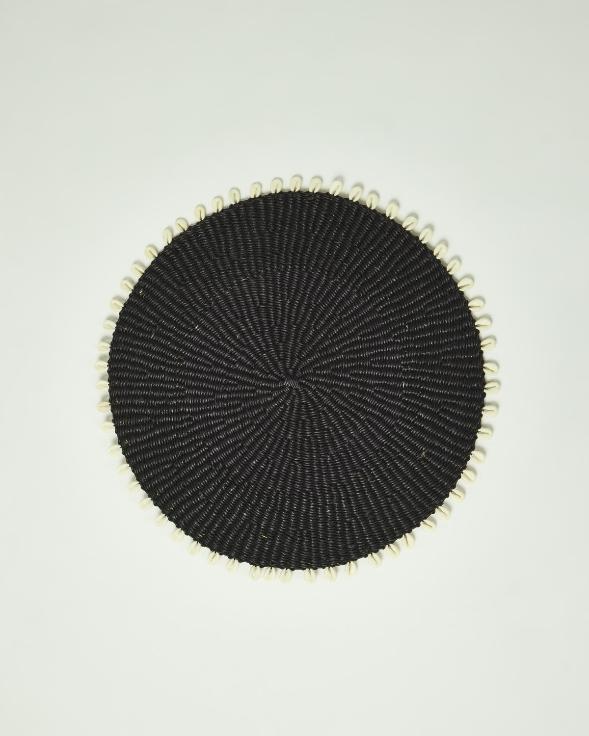 Cedi Placemat with Cowrie | Noir Set of 4